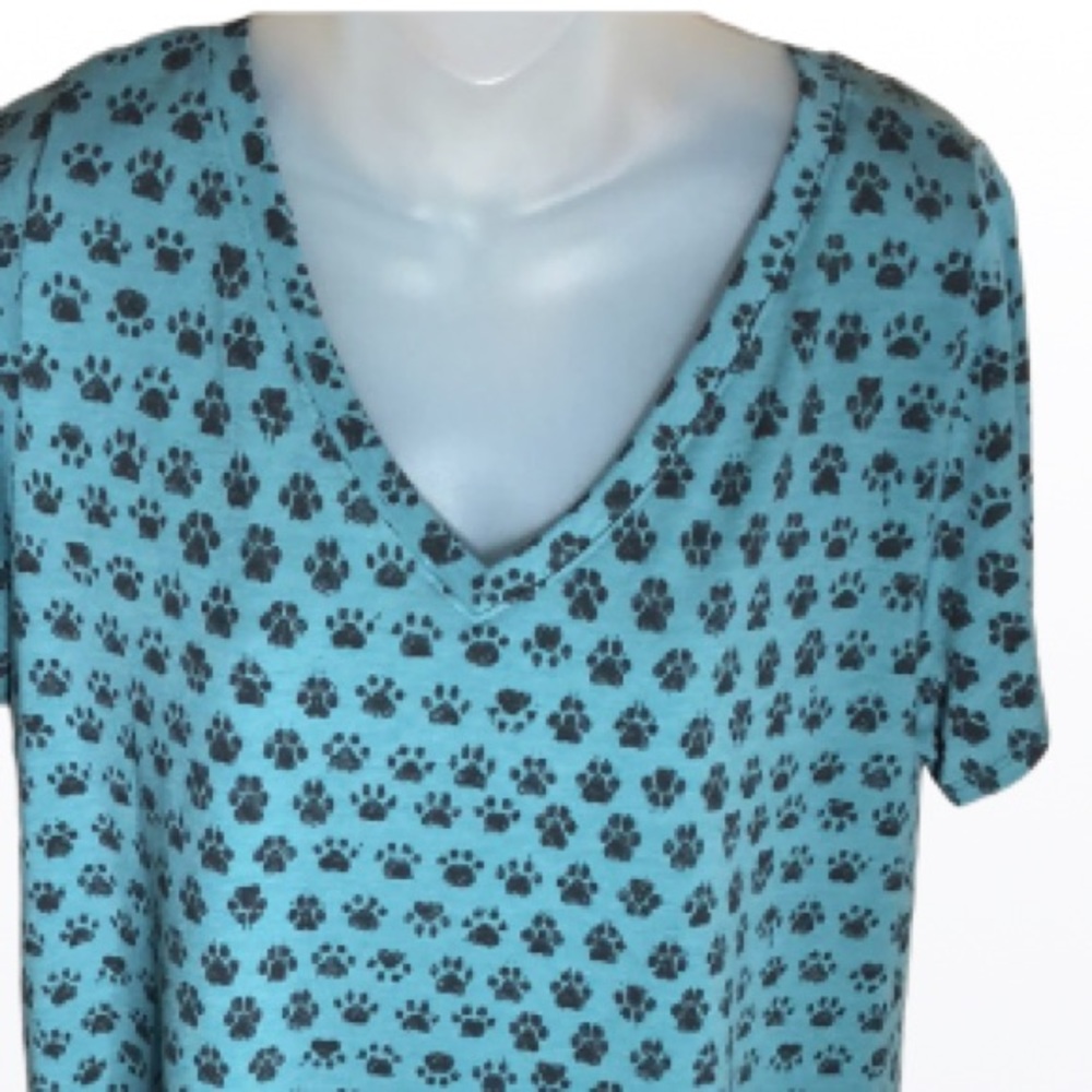 paw prints dog mom size large shirt LuLaRoe